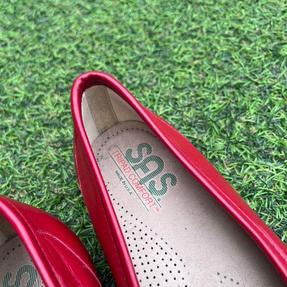 Vintage Sas Women's Red Loafers - Picture 6 of 8